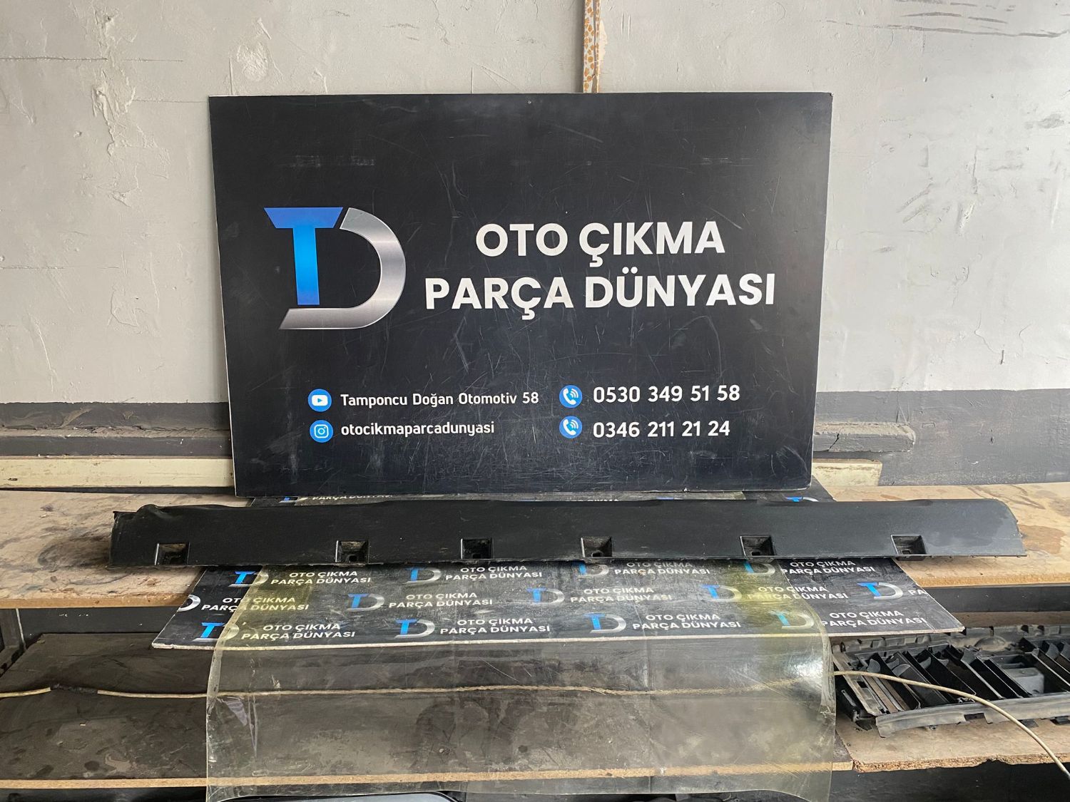 RENAULT DUSTER MAR�B�YEL KAPLAMASI 